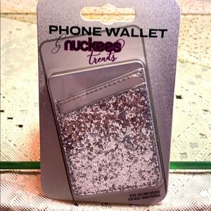 NUCKEES- Phone Wallet Silver